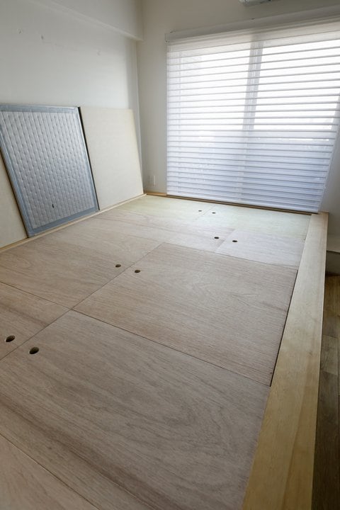 小上がりの下の収納