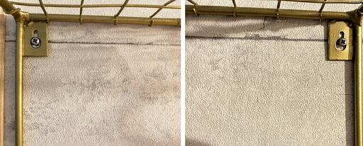 留めたビスにワイヤーシェルフを引っ掛ける