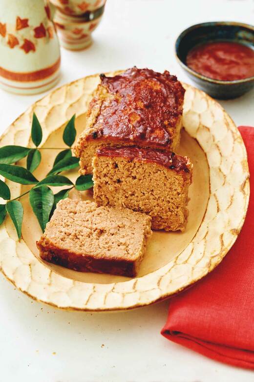 つめて焼くだけ！　ジューシーミートローフ