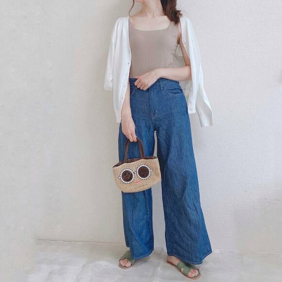 デニムと合わせたコーデ