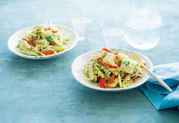 イカとカラフル野菜のサラダ