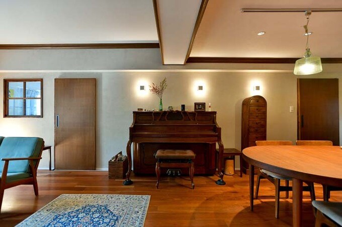 装飾性のあるピアノ