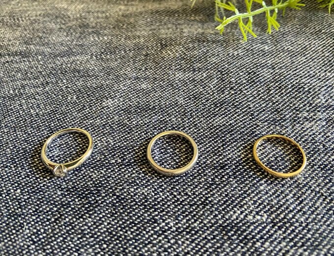普段使いの指輪と婚約指輪