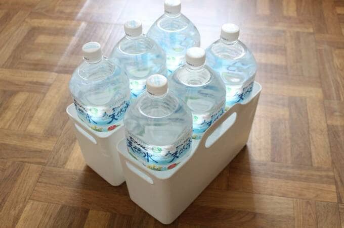 ペットボトルが3本ピタッと収まる