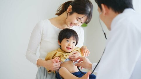 筋力が低下する「脊髄性筋萎縮症（SMA）」とは？症状と早期診断のポイント 