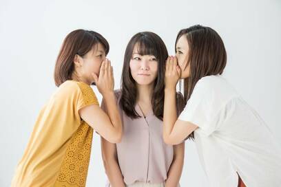 恐怖のママ友いじめ。悪口のスクショが突然送られてきて…