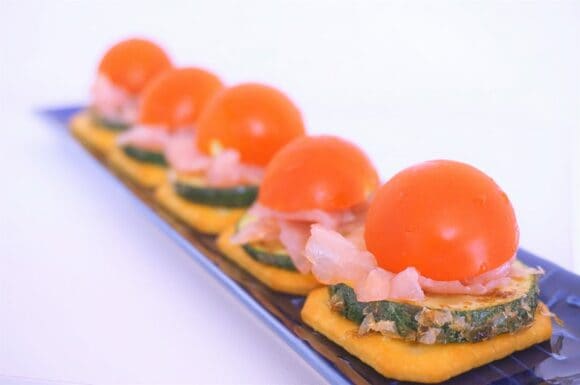 生ハムのピンチョス風カナッペ