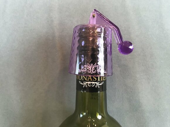 ワインキャップとワイン