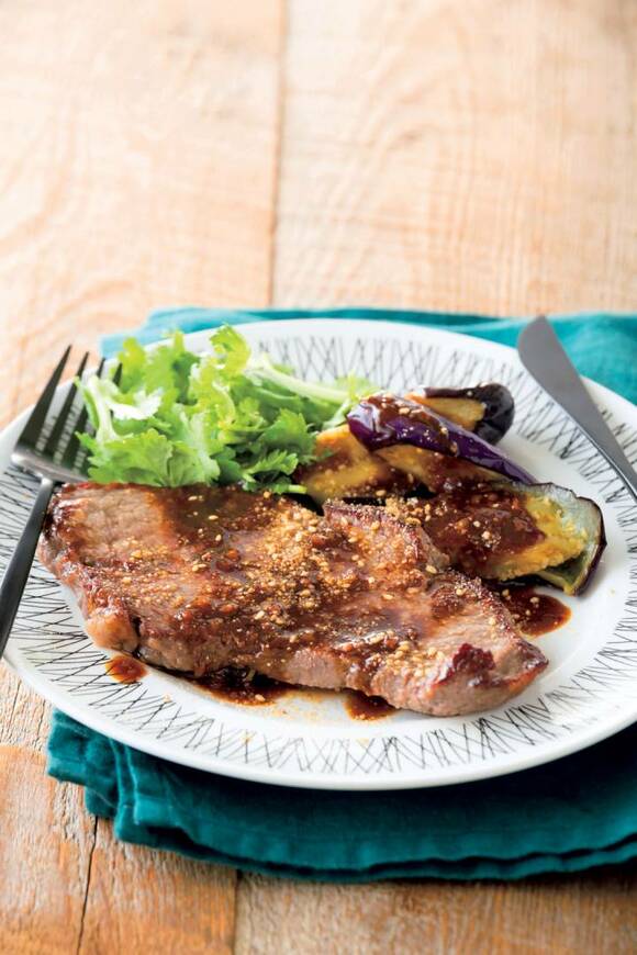 赤身ステーキの中華黒酢ソース