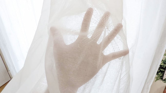 好みのデザインのレースカーテン