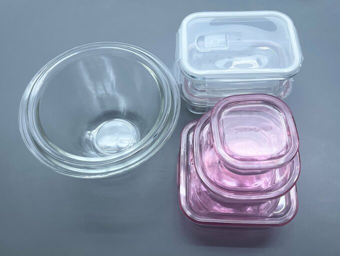 耐熱ガラス素材の保存容器とボウル