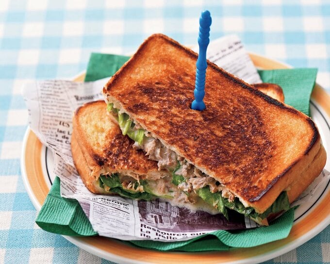 サバ缶ホットサンド