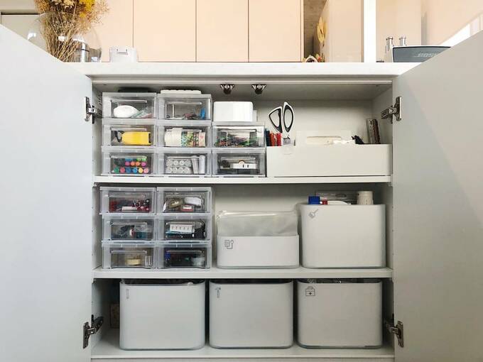 中身を見せたくないものは白紙&シールで目隠しするとさらにすっきり