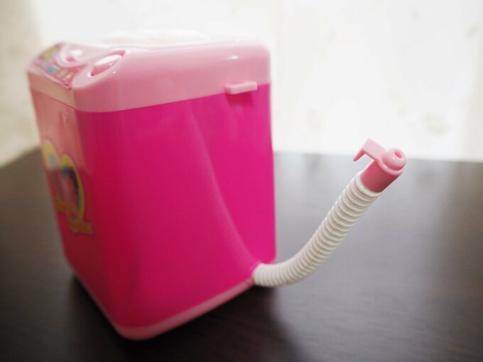 横には排水ホースが