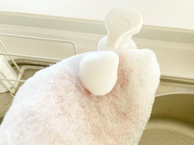 シャボン玉石けんを使う様子