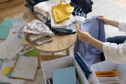 片付け上手が「秋前に手放してよかったもの」。“いつか着るかも”しれない服は見直しどき