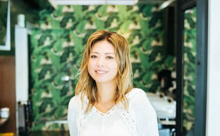 加齢による白髪やうねりの対処法。浜崎あゆみご指名の美容師が伝授