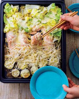 ホットプレートで豪華に鮭のちゃんちゃん焼き。家族みんな歓喜