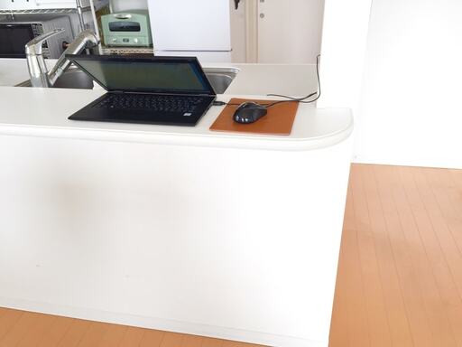 キッチンカウンターはちょうどいい高さですが…