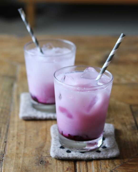 ブルーベリージャムで見た目もキュートに