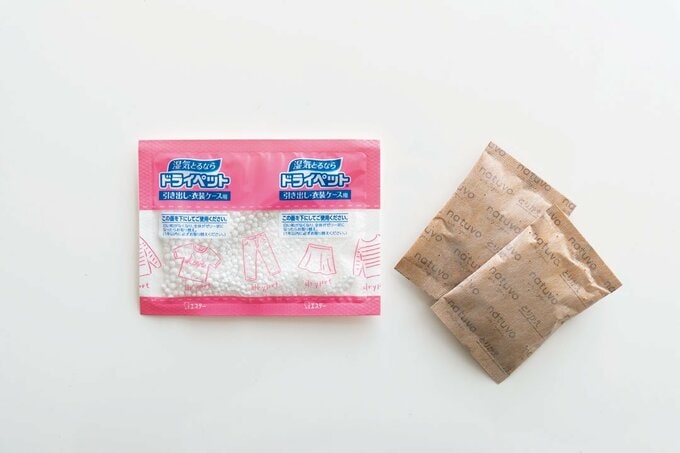 防虫剤、除湿剤