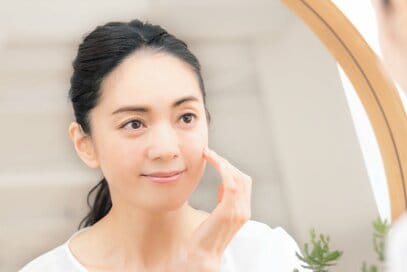 素肌が変わる洗顔法とアイテムの選びのコツ。ゆらぎがちな肌を守る