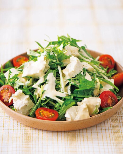 豆腐とミズナのサラダ