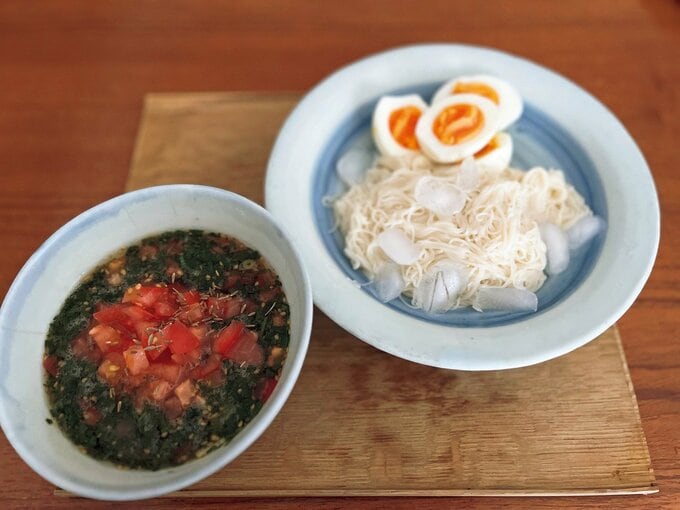 モロヘイヤをメインにした昼食