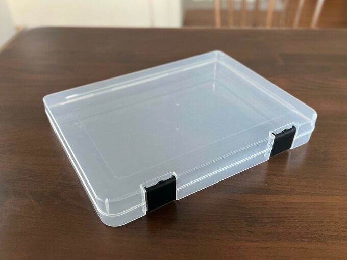 セリア「A4キャリーケース ワイド」