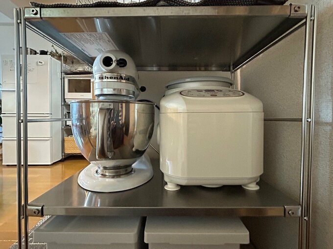 キッチンエイドとパン捏ね機
