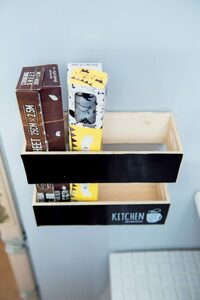 木箱をラップホルダーに