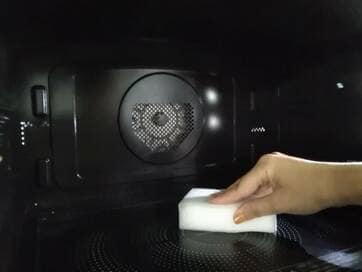 100均の洗剤つきお掃除グッズ。レンチンで驚くほど汚れが落ちる