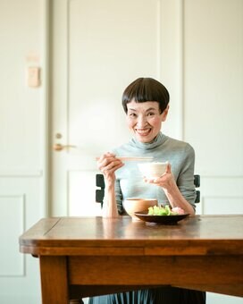 80歳の現役料理家・村上祥子さん。元気を支える食習慣4つ