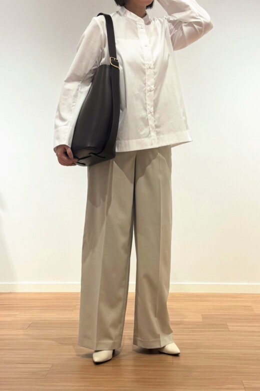 白シャツに合わせたコーディネイト