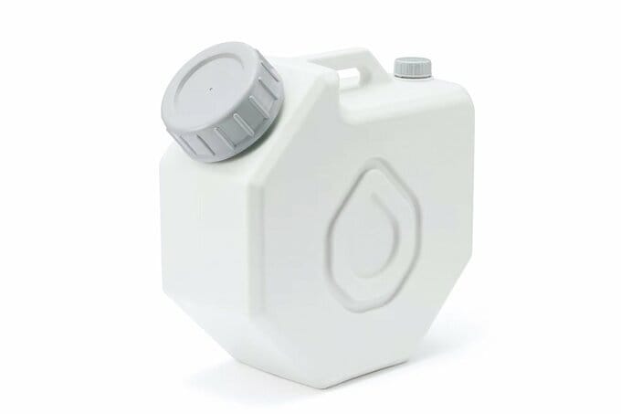 ポリエチレン　水タンク