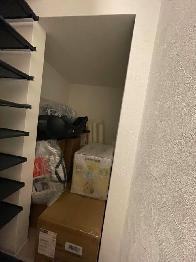 階段下収納