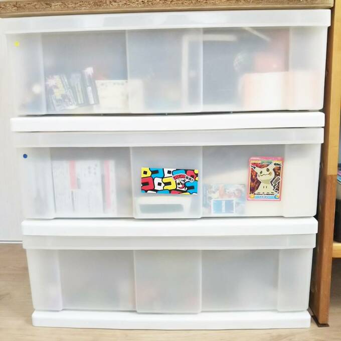 シールをはるのも自由