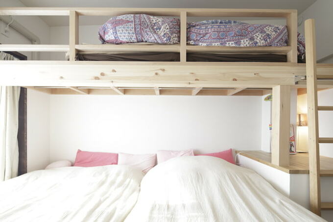 造り付けロフトベッド