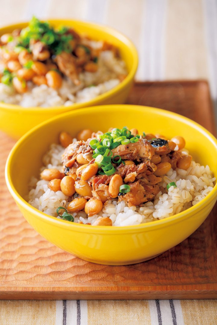 サバ缶と大豆のそぼろ丼 中性脂肪を減らす最強の腸活どんぶり Esseonline エッセ オンライン