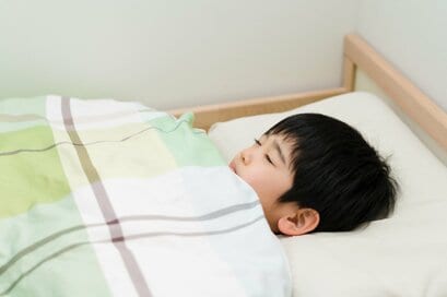 子どもが朝なかなか起きない…。脳の専門家に聞いた予想外のメリット