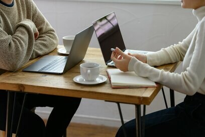 お金を貯めている人が「あえて出費を惜しまないもの」。プロも太鼓判を押す家計の中身