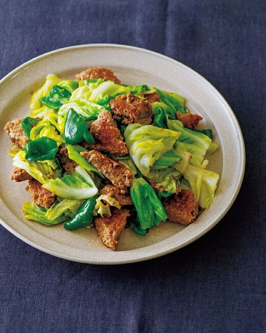 豚ひきとキャベツのオイスター炒め