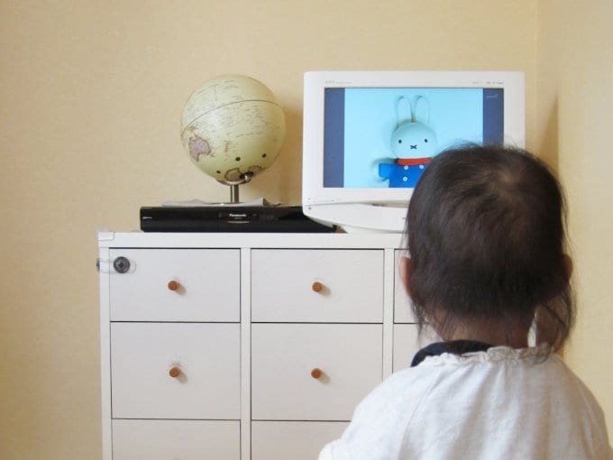 子どもとテレビ