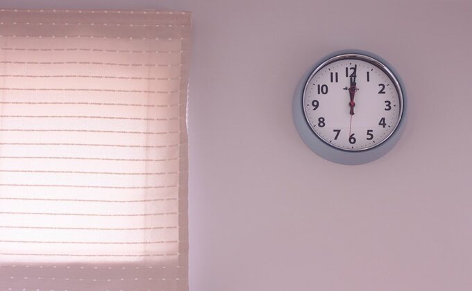 リビング時計イメージ