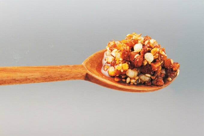 スプーンにのったざくざくたれ 醤油味