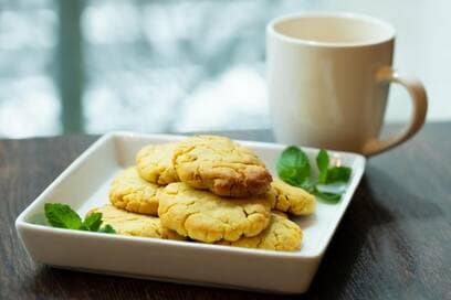 小麦粉の摂りすぎは太る原因に。米粉クッキーで置き換えを