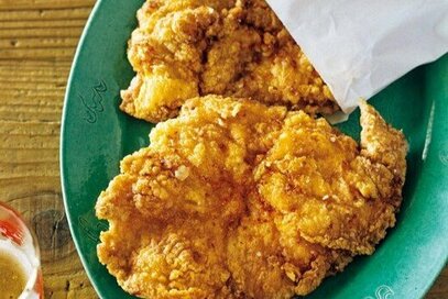 鶏胸肉で簡単・台湾風「大きなから揚げ」レシピ。衣はサクサクお肉はジューシー