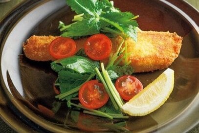 時短で完成する「サーモンのパン粉焼き」。笠原将弘さんの絶品おかず