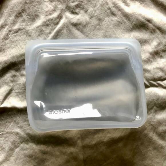 シリコンバック