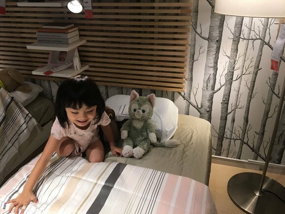 ついにベッドへ!